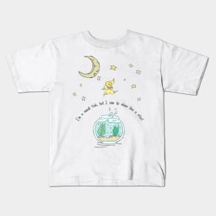 Fantasy small golden fish to shine like a star in the sky with the moon and motivational quote. Kids T-Shirt